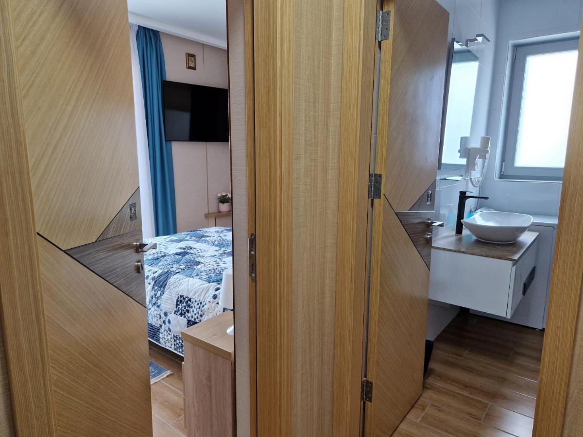 Promenada Sea View Apartment Navodari Exterior photo